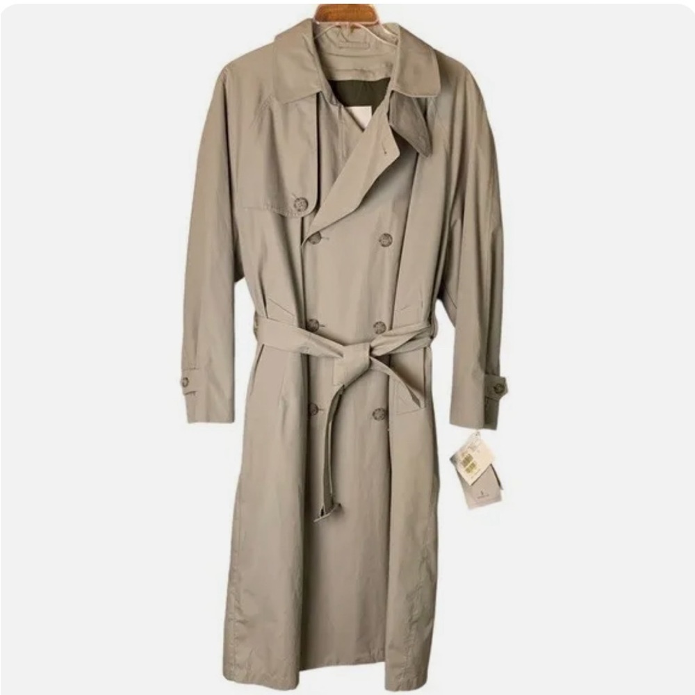London Fog Men’s Trench Coat, 38R, Beige. New with Tags.